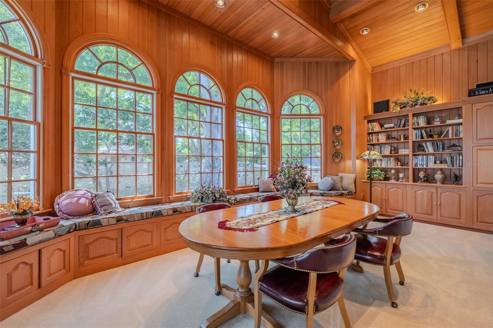 Image 28 of 56 For 805 Sylvan Drive