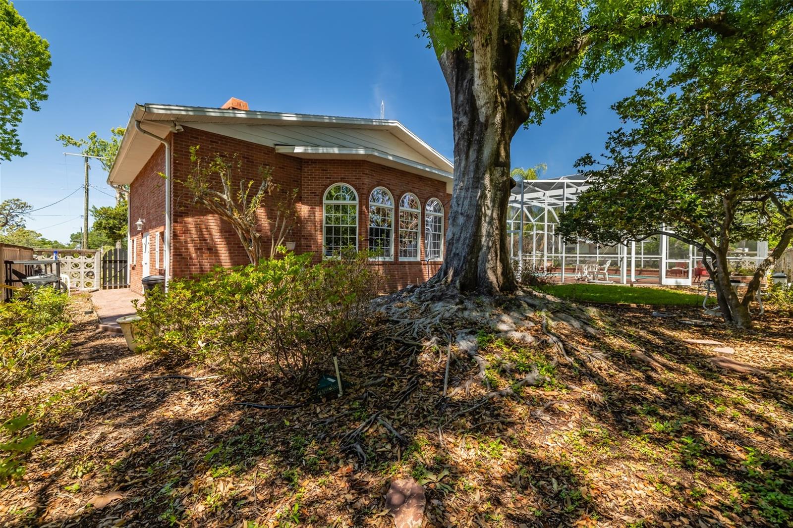 Image 51 of 56 For 805 Sylvan Drive