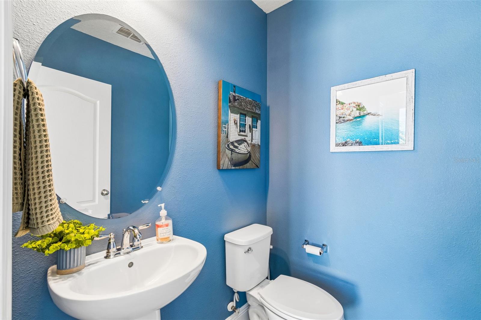 Image 23 of 55 For 7602 West Shore Boulevard