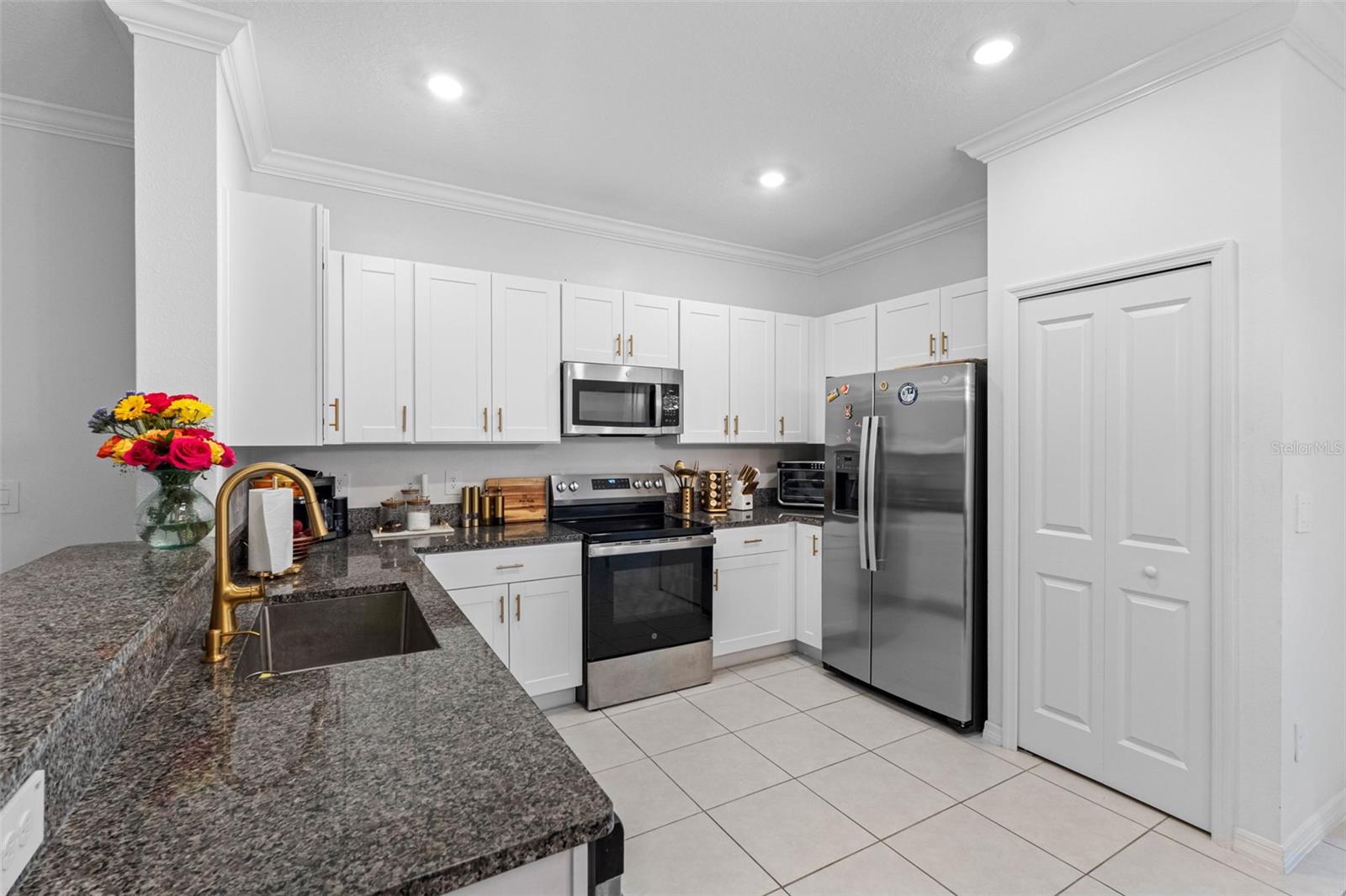 Image 18 of 65 For 36488 Well Hill Way