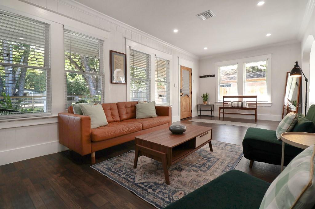 Image 4 of 15 For 9310 18th Street