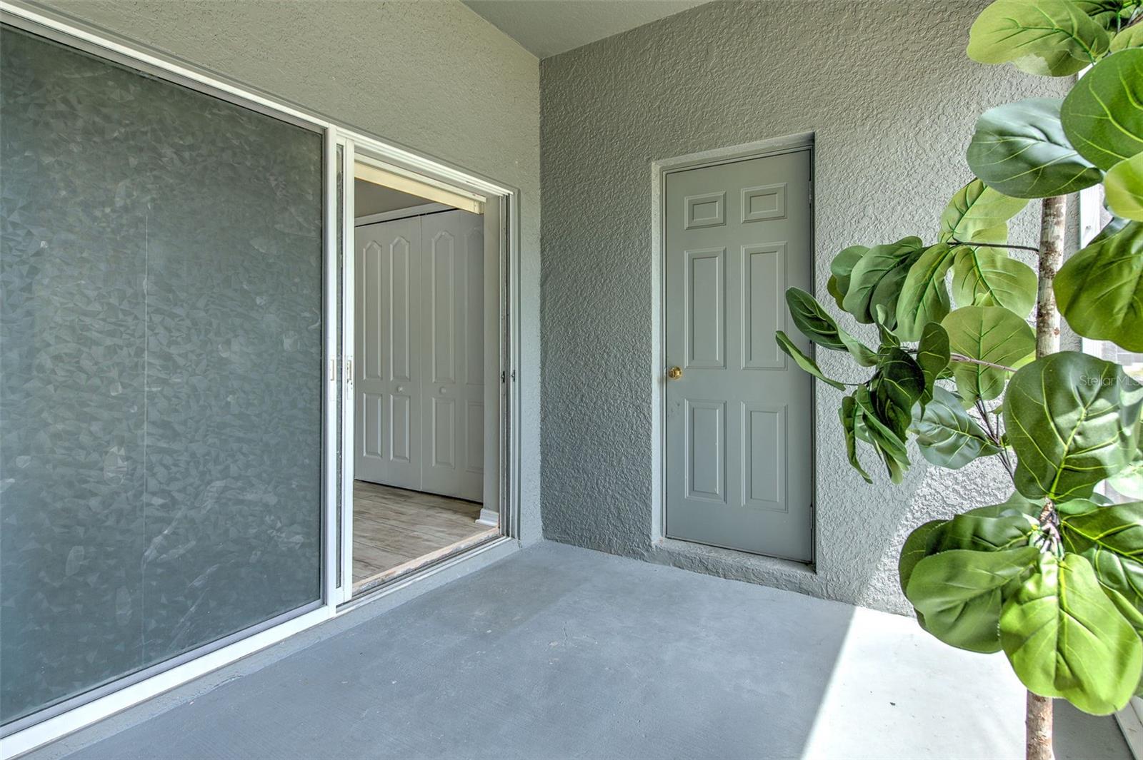 Image 17 of 20 For 12847 Kings Crossing Drive