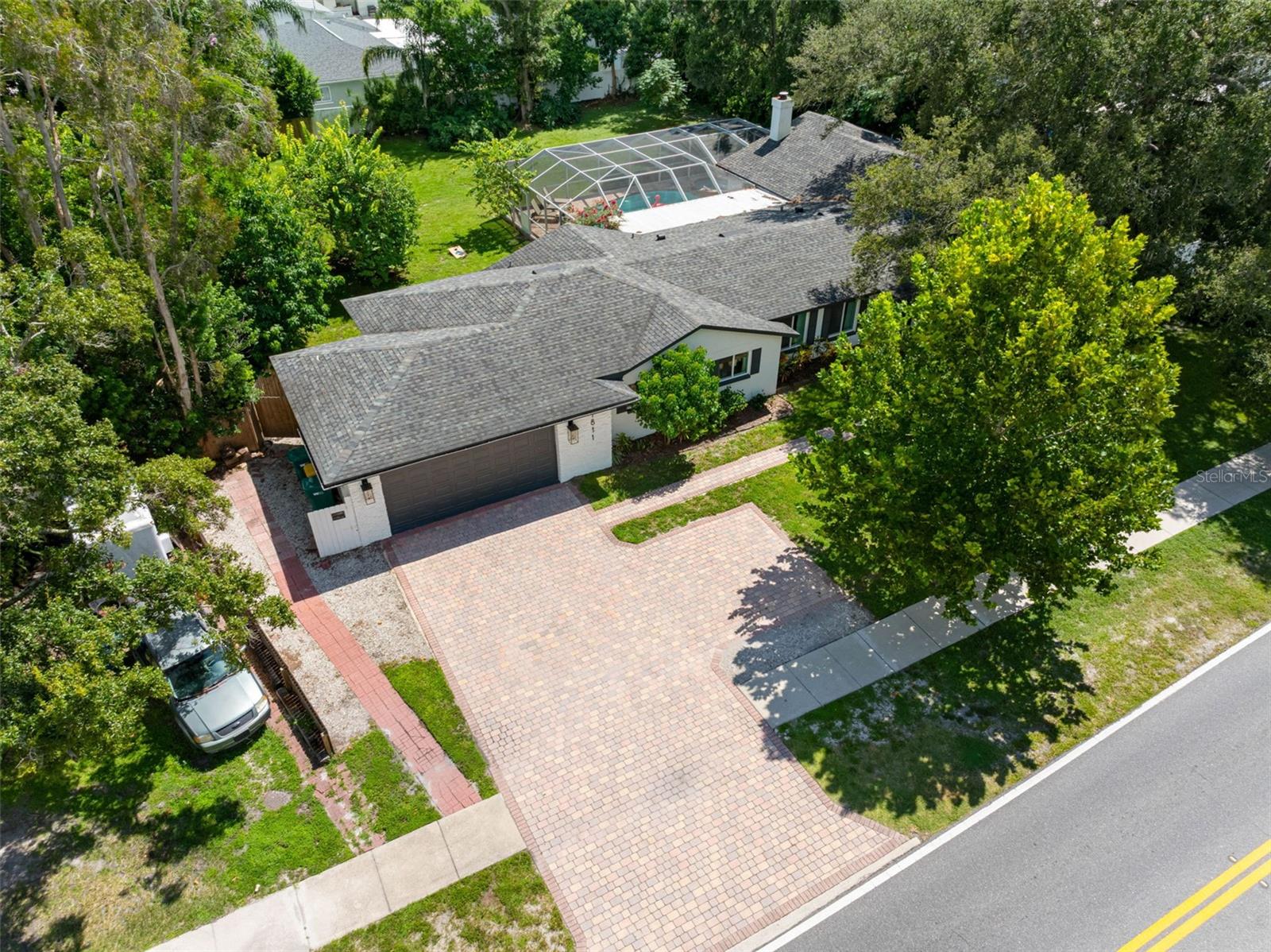 Image 4 of 94 For 1811 Nursery Road