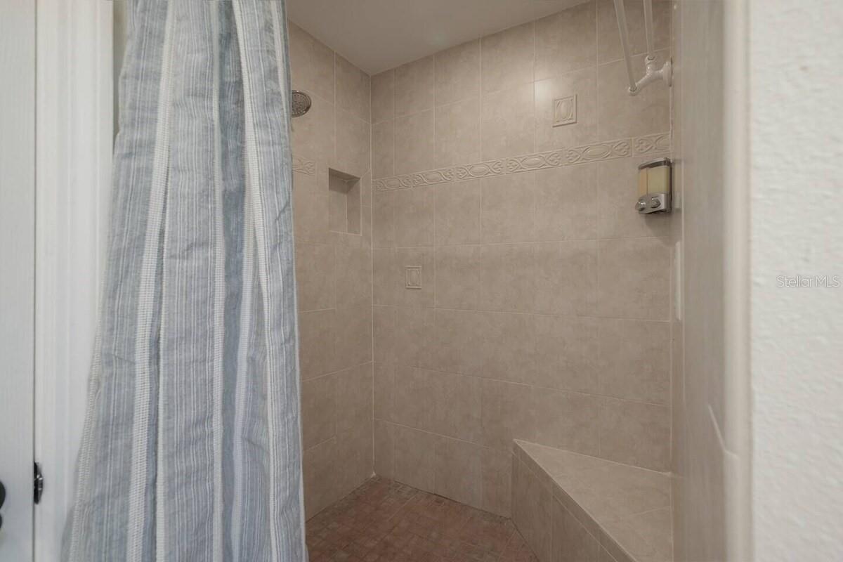 Image 44 of 94 For 1811 Nursery Road