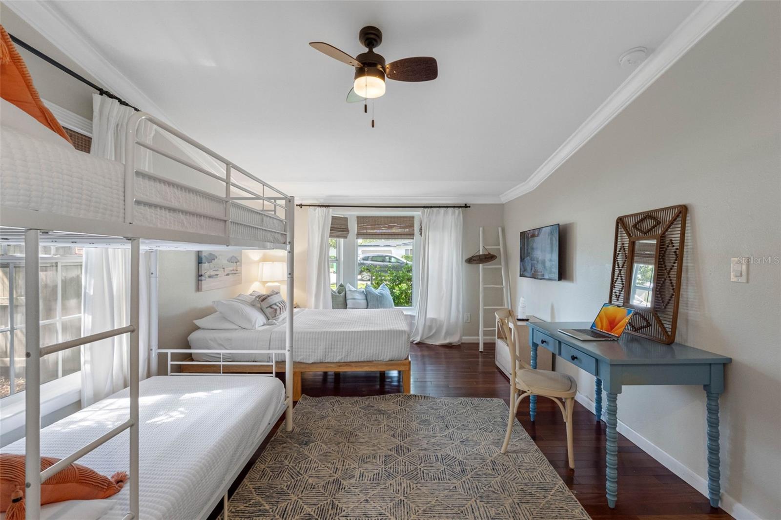 Image 46 of 94 For 1811 Nursery Road