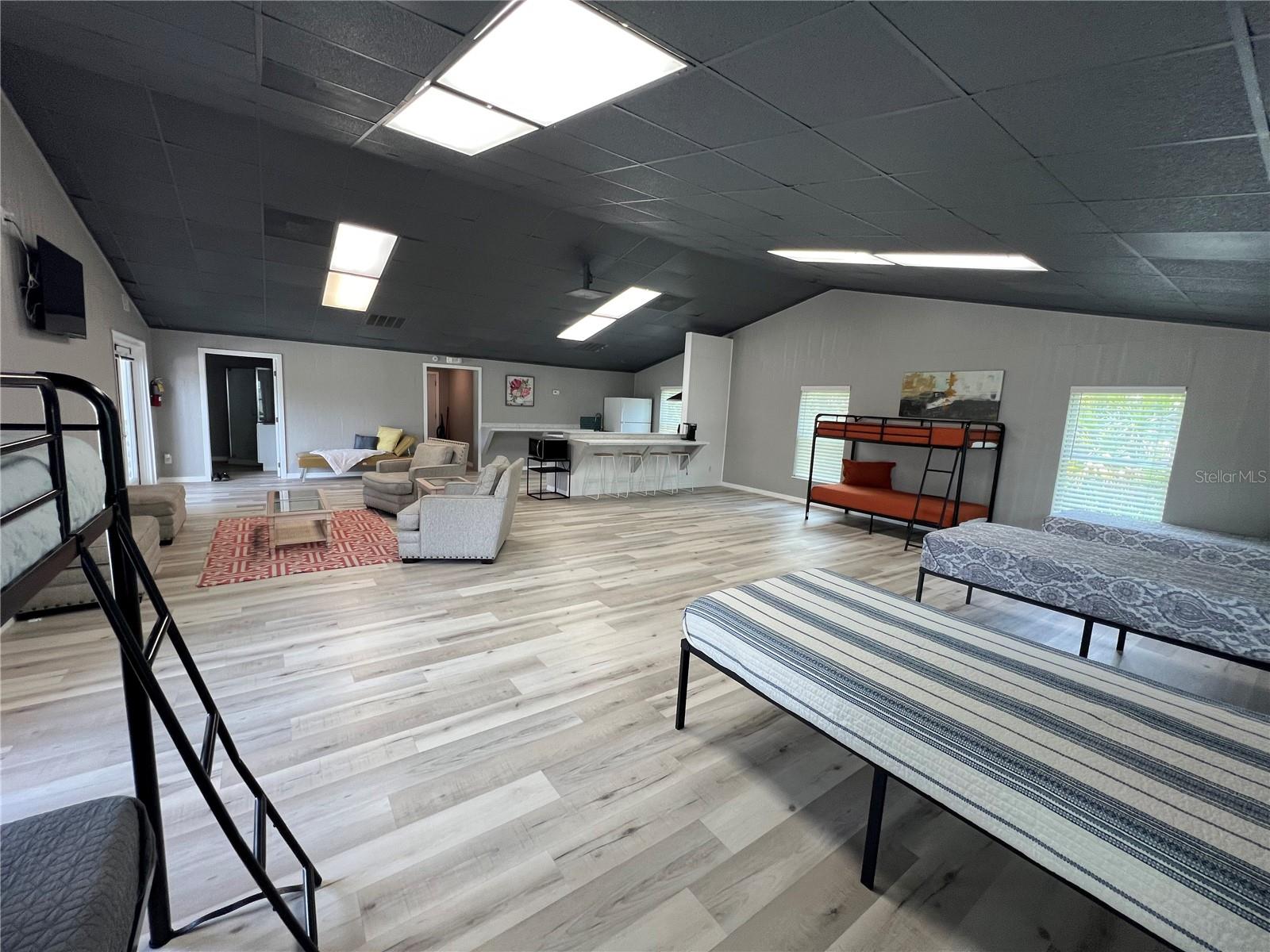 Image 10 of 21 For 8806 Start Center Street