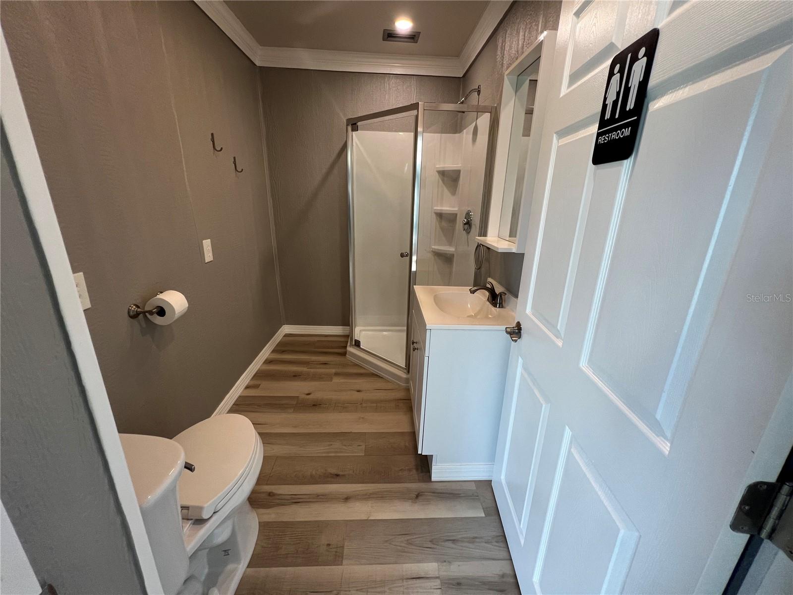 Image 17 of 21 For 8806 Start Center Street