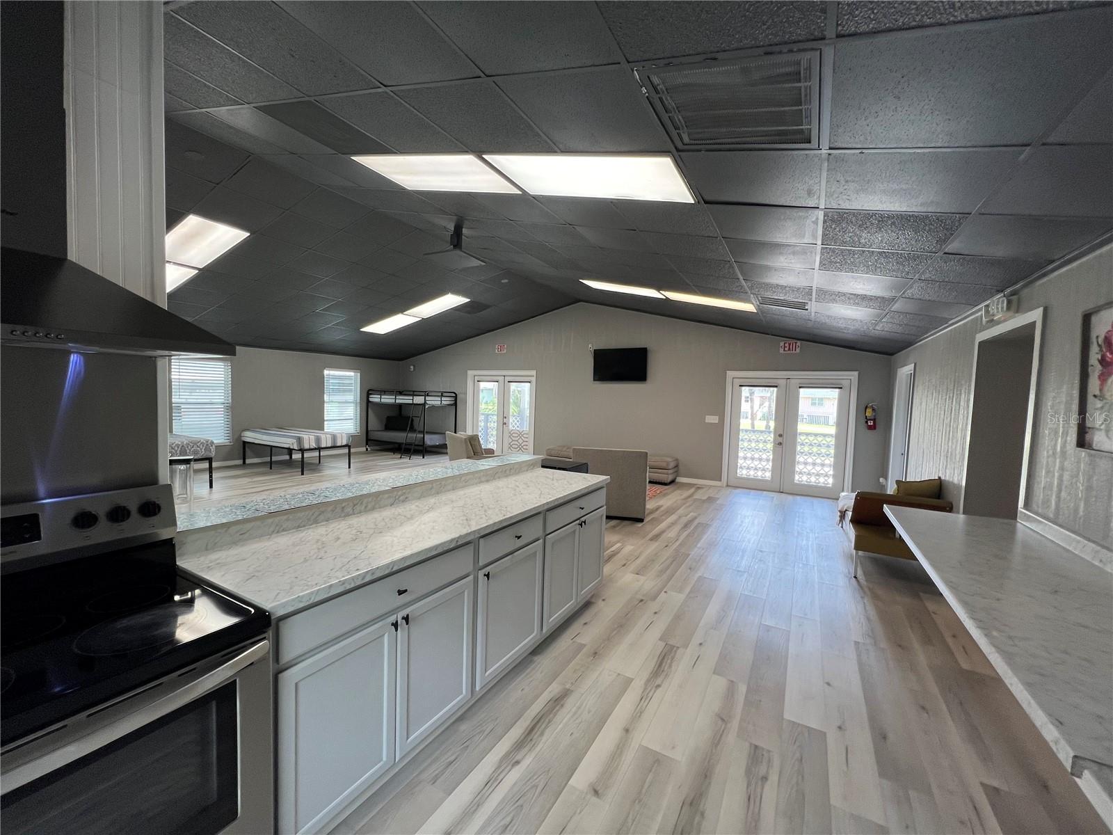 Image 6 of 21 For 8806 Start Center Street