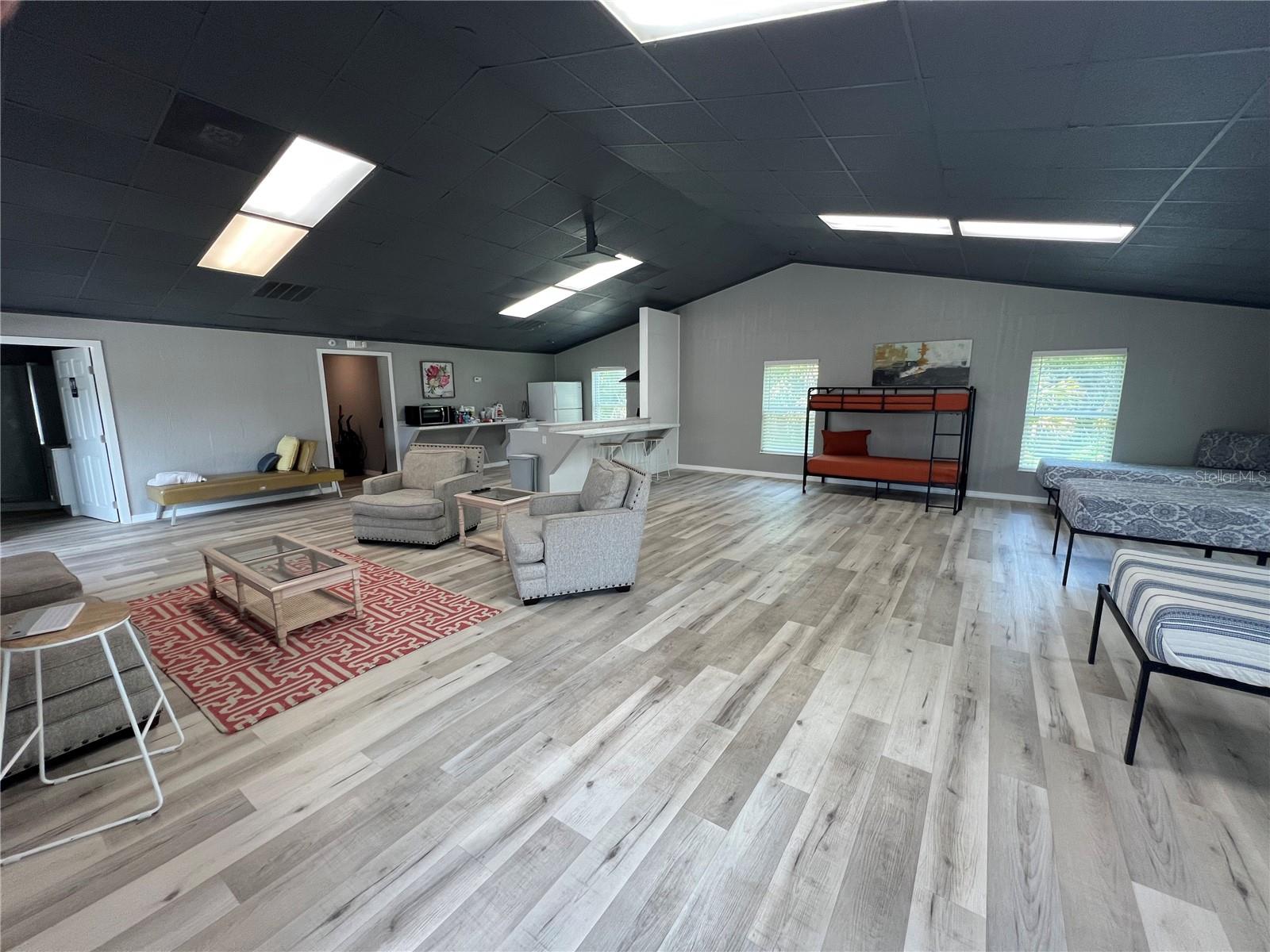 Image 7 of 21 For 8806 Start Center Street