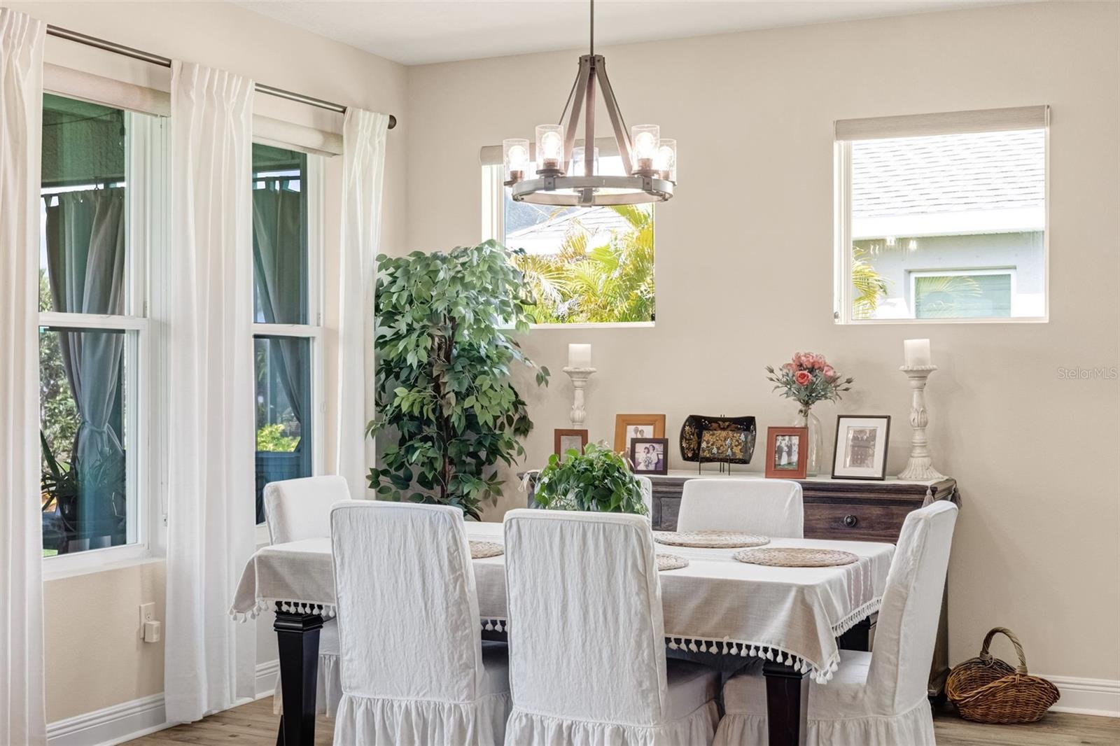 Image 29 of 69 For 5526 Gavella Cove