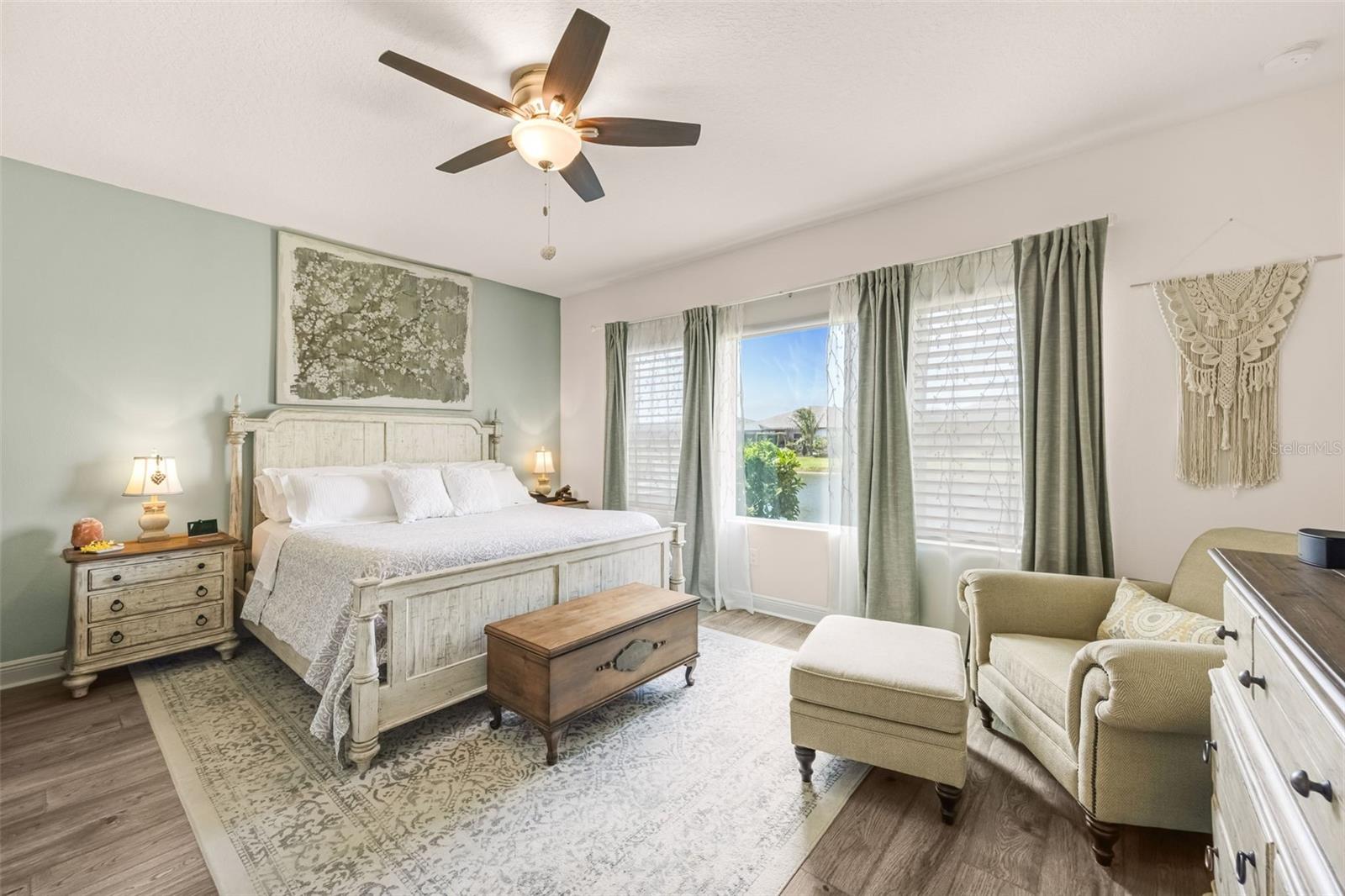 Image 37 of 69 For 5526 Gavella Cove