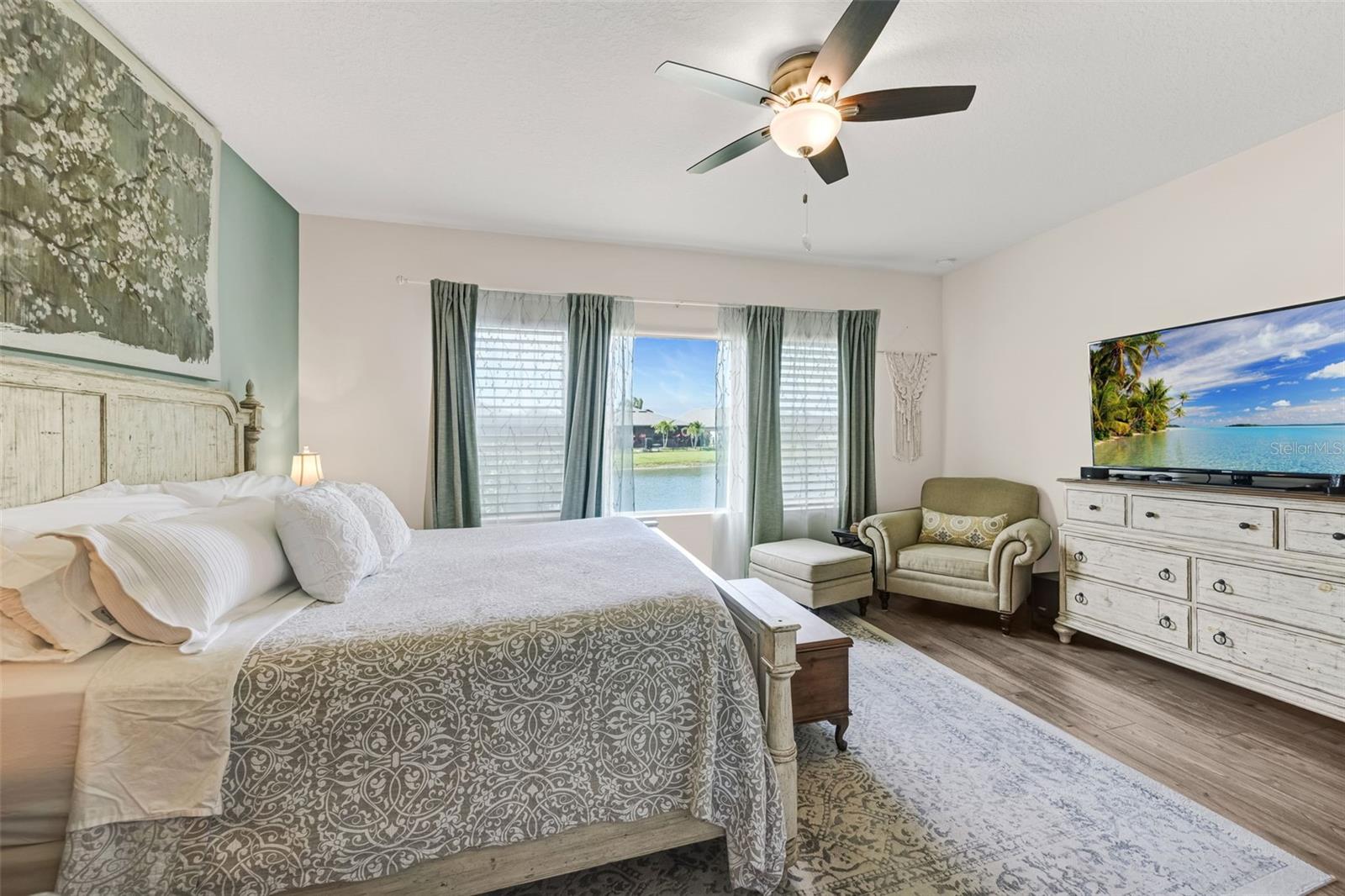 Image 39 of 69 For 5526 Gavella Cove