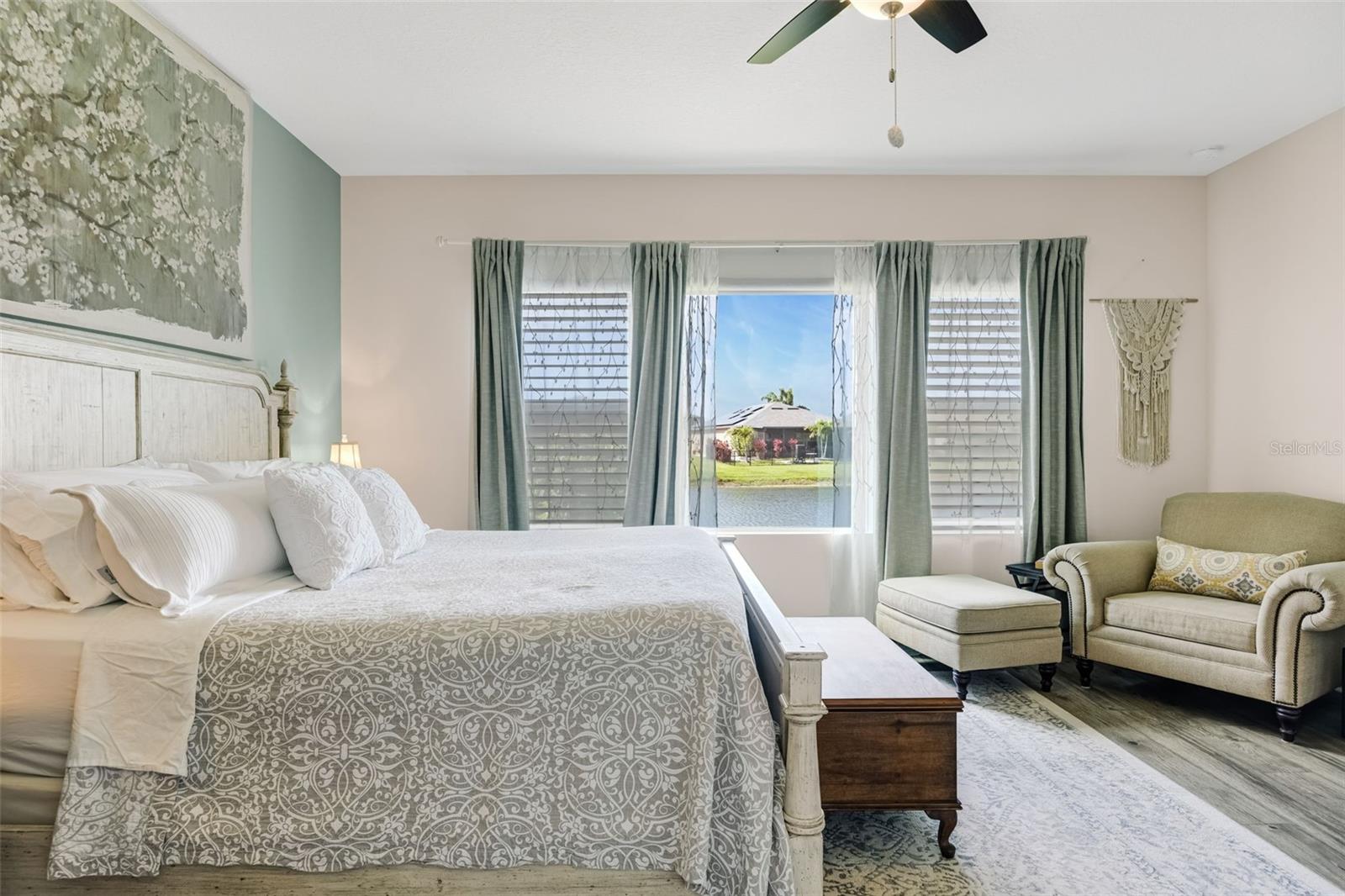 Image 40 of 69 For 5526 Gavella Cove