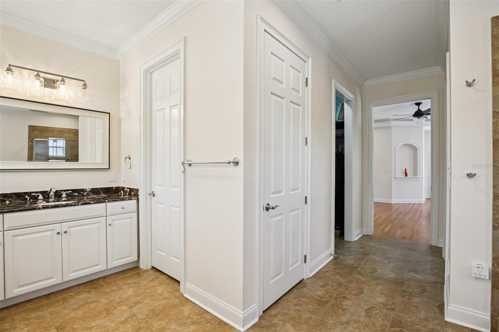 Image 33 of 79 For 3621 Morrison Avenue