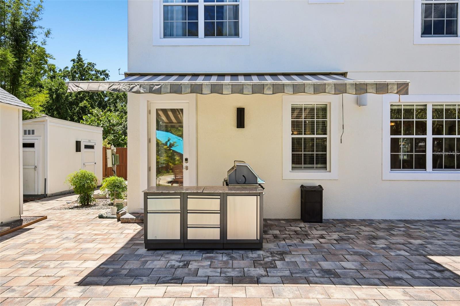 Image 47 of 79 For 3621 Morrison Avenue