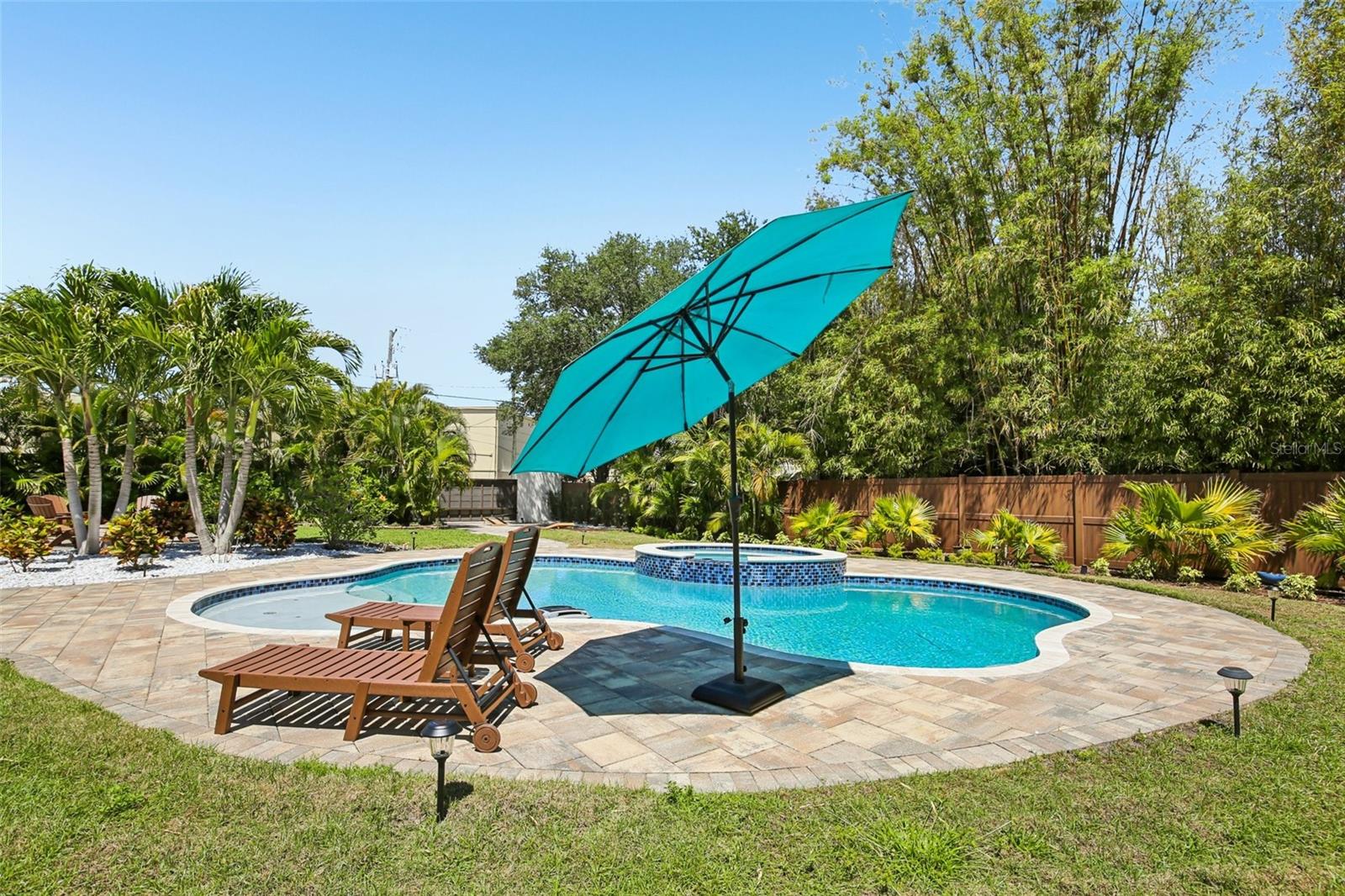 Image 49 of 79 For 3621 Morrison Avenue