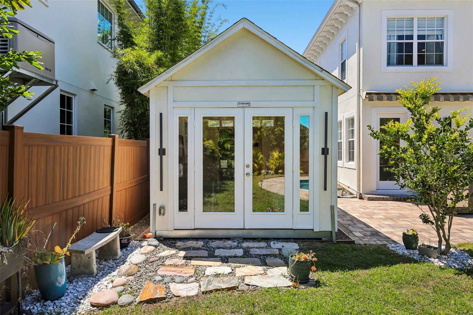 Image 50 of 79 For 3621 Morrison Avenue