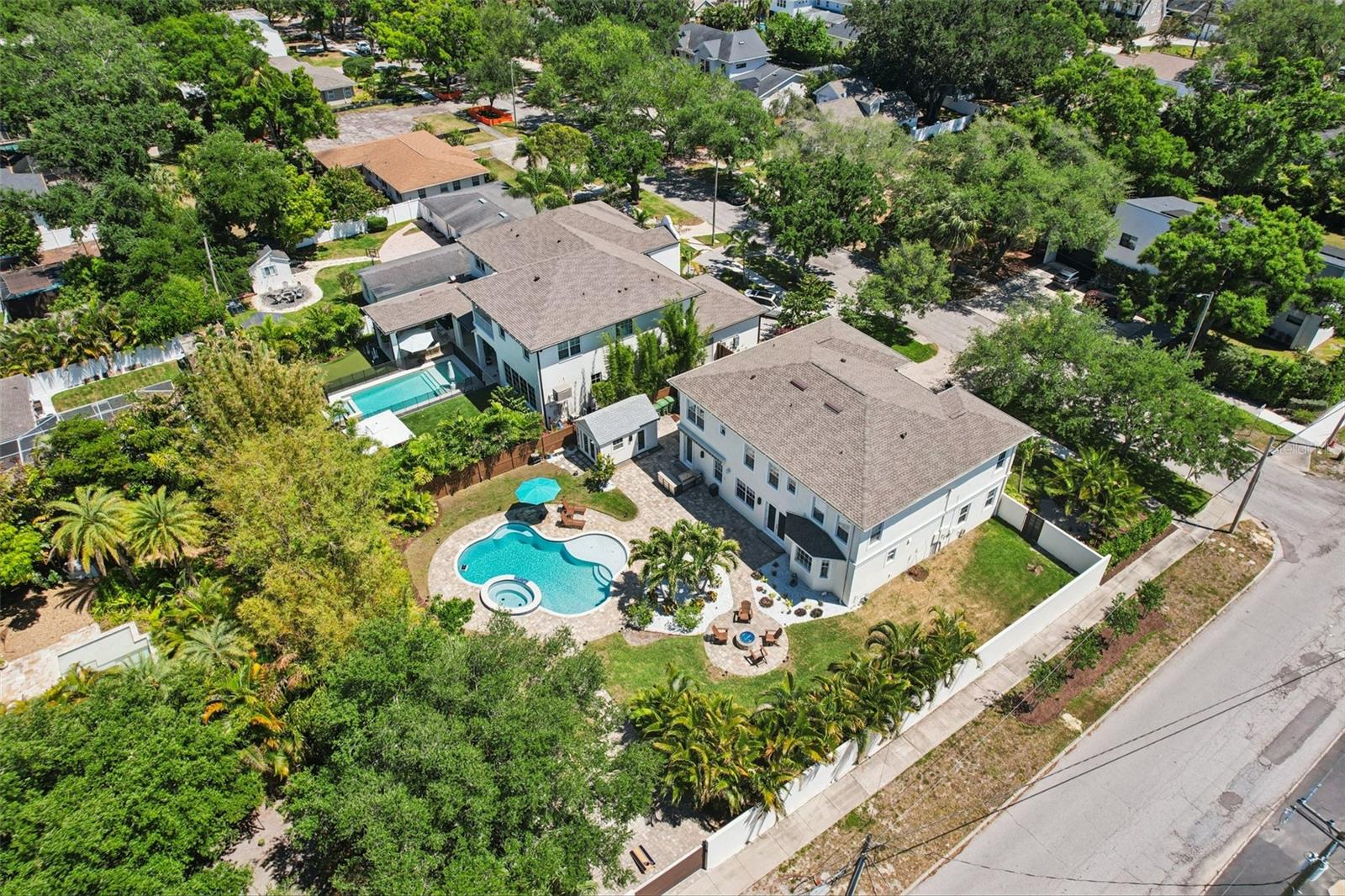 Image 62 of 79 For 3621 Morrison Avenue