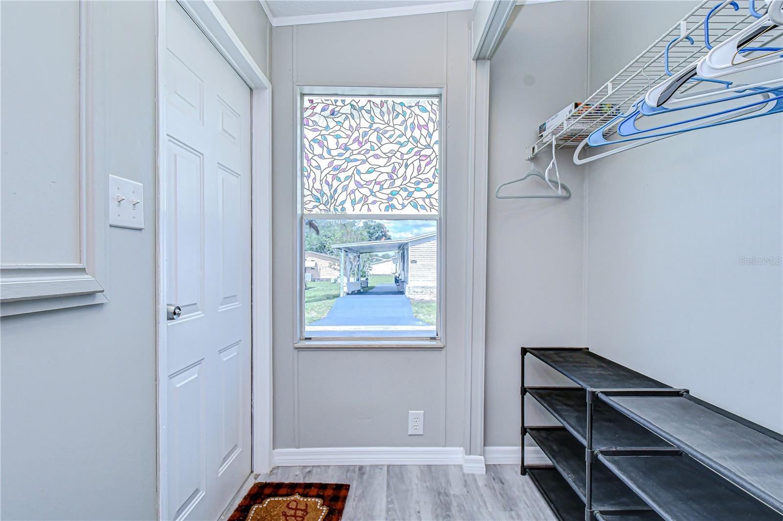 Image 15 of 44 For 3118 Shady Creek Drive