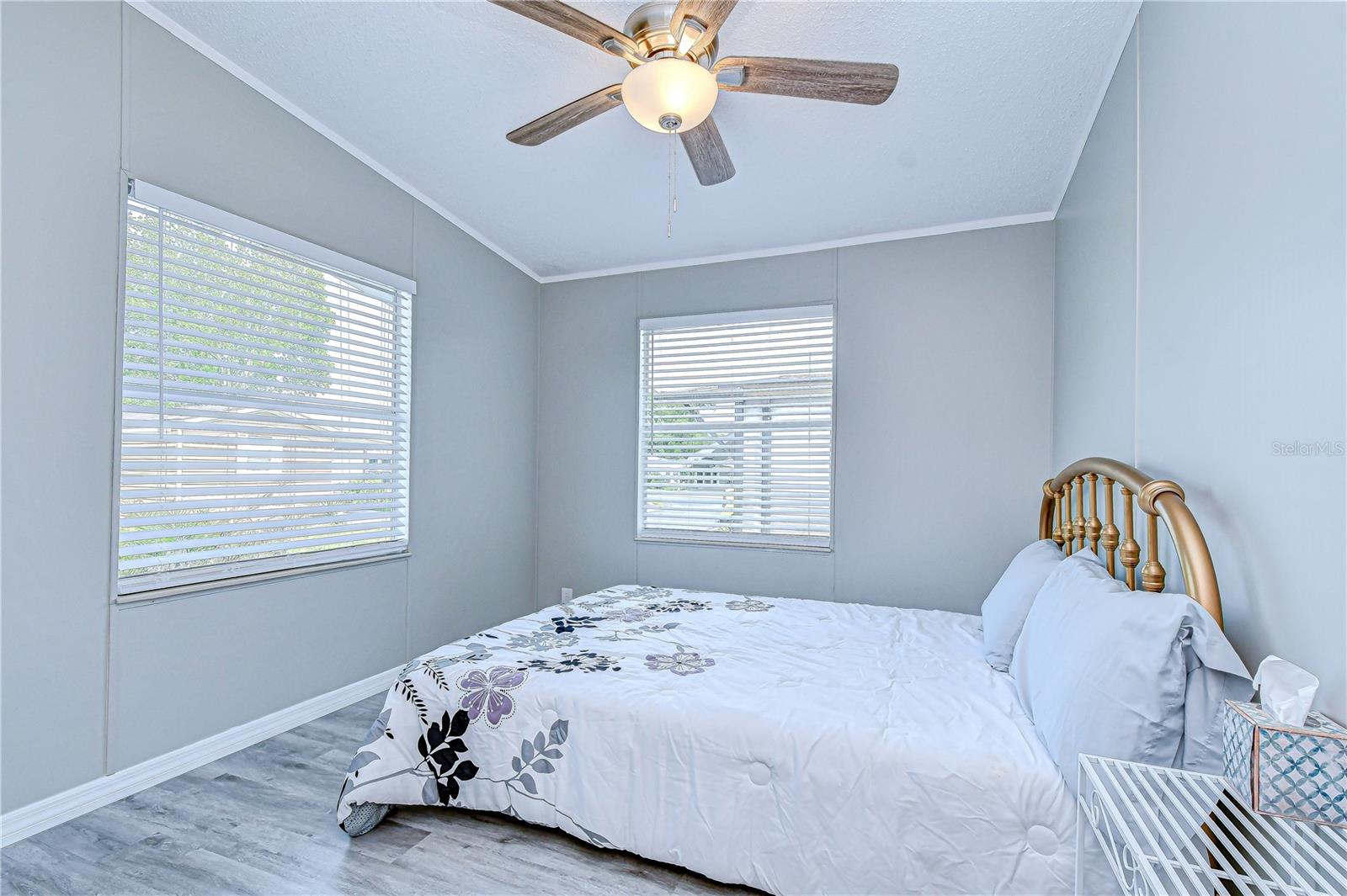 Image 19 of 44 For 3118 Shady Creek Drive