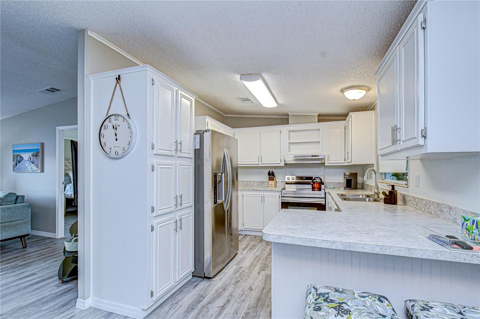 Image 28 of 44 For 3118 Shady Creek Drive