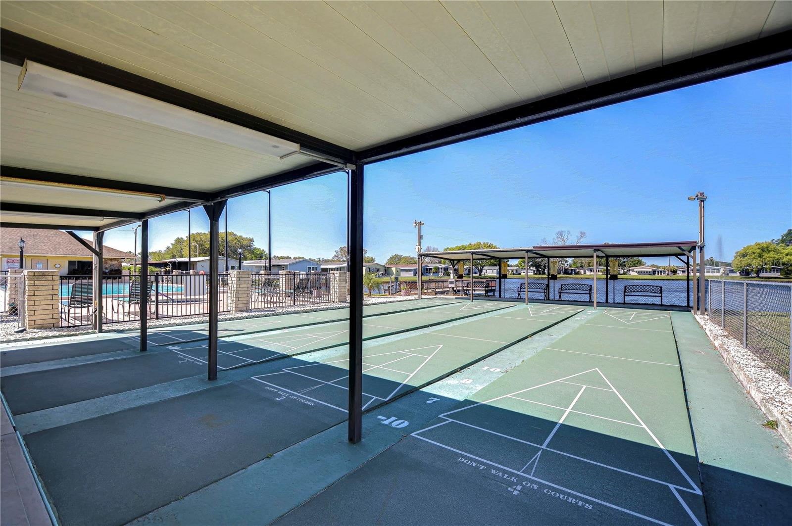 Image 42 of 44 For 3118 Shady Creek Drive