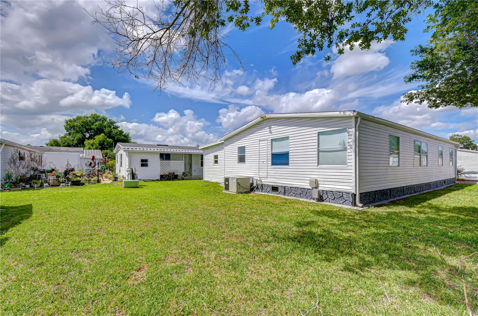 Image 8 of 44 For 3118 Shady Creek Drive