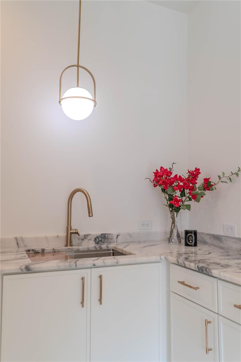 Image 12 of 87 For 4414 Lawn Avenue