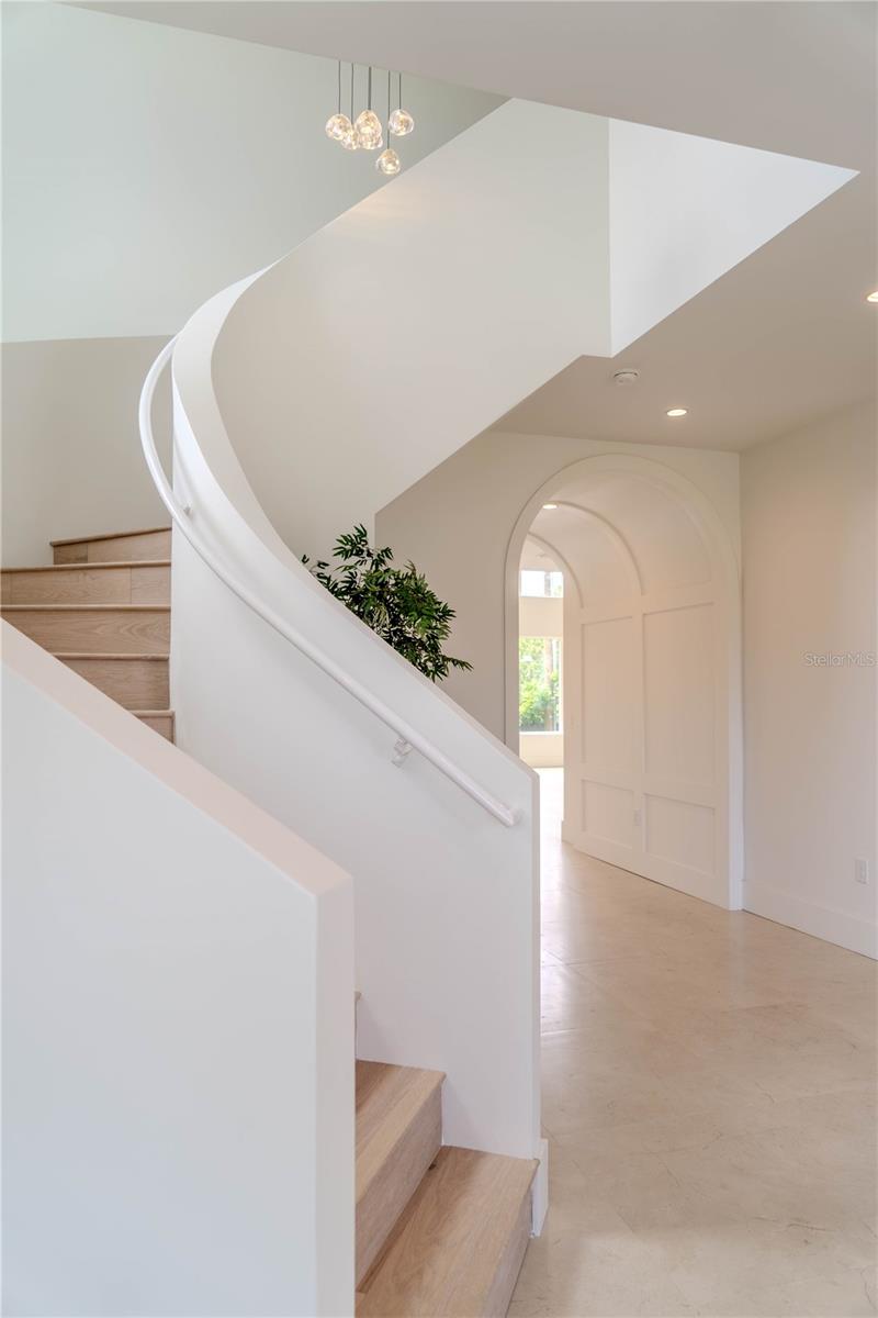 Image 14 of 87 For 4414 Lawn Avenue