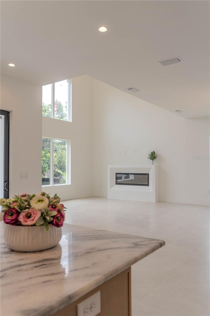 Image 18 of 87 For 4414 Lawn Avenue