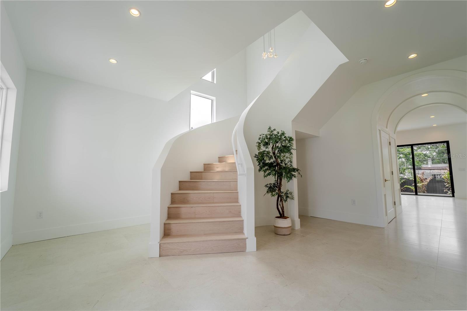 Image 55 of 87 For 4414 Lawn Avenue