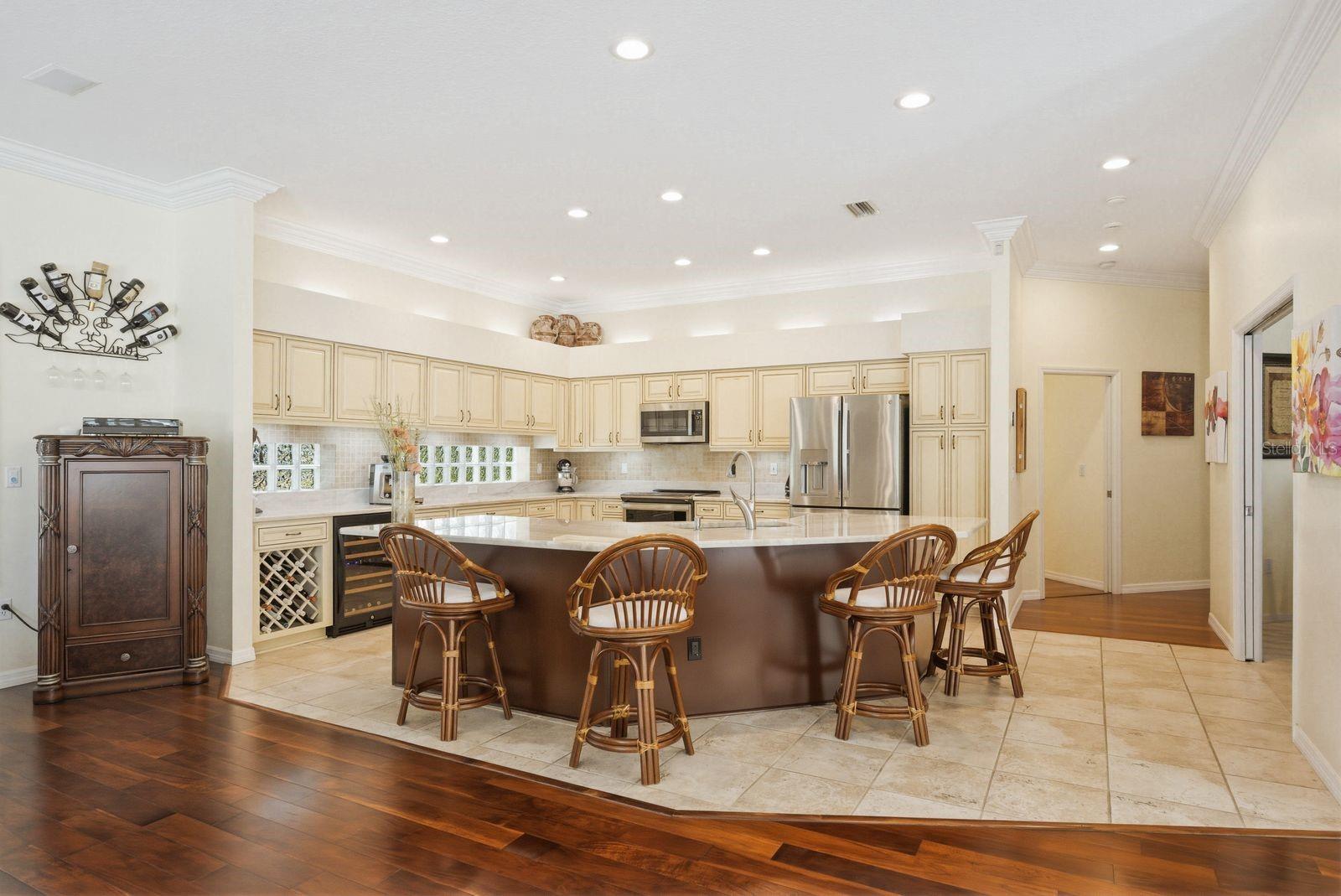 Image 24 of 79 For 3343 Crescent Oaks Boulevard