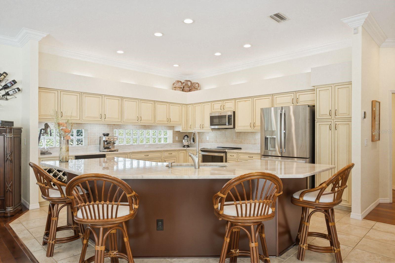 Image 25 of 79 For 3343 Crescent Oaks Boulevard