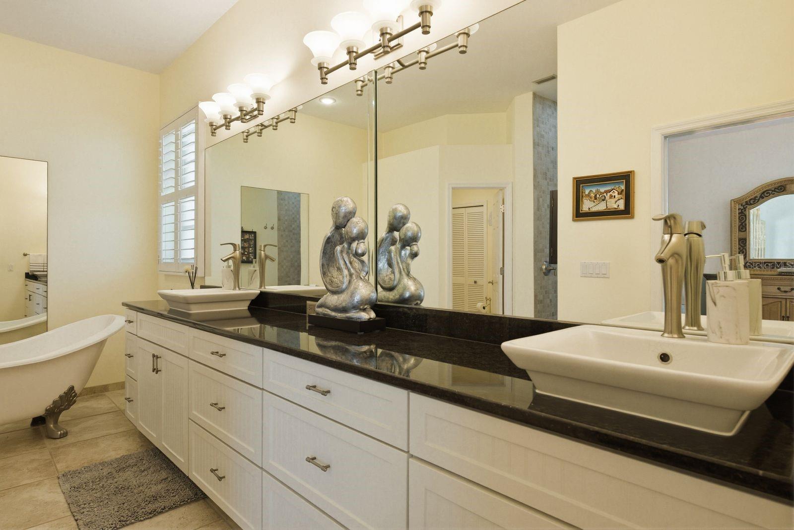 Image 33 of 79 For 3343 Crescent Oaks Boulevard