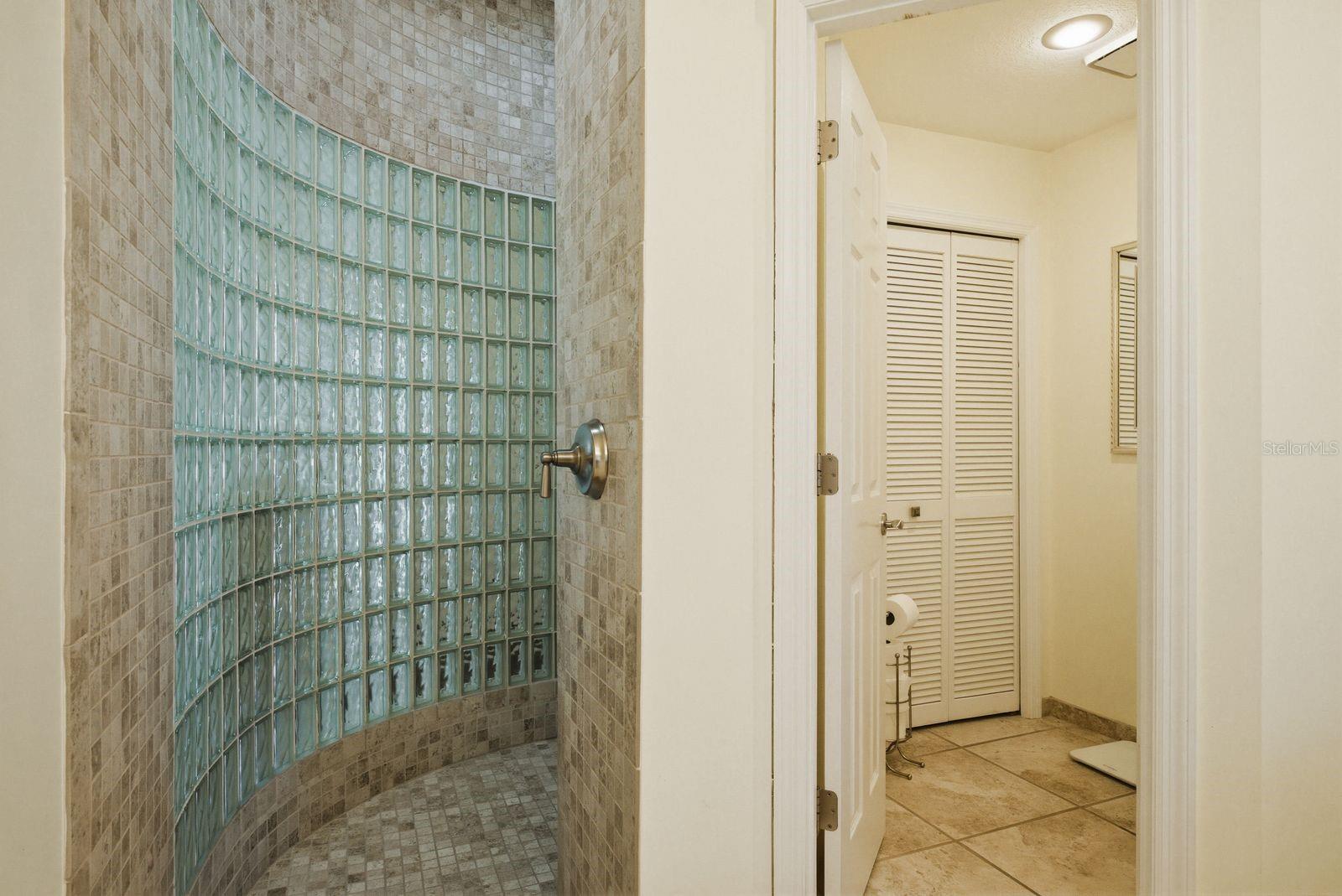 Image 35 of 79 For 3343 Crescent Oaks Boulevard