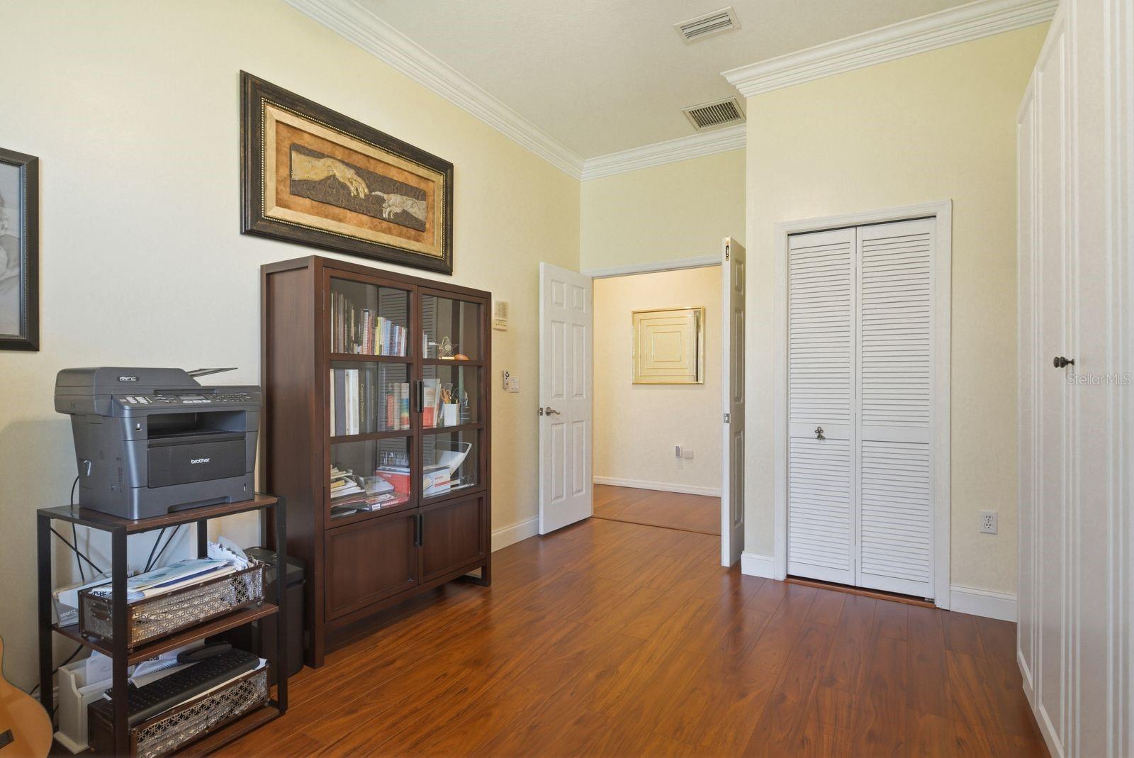 Image 38 of 79 For 3343 Crescent Oaks Boulevard