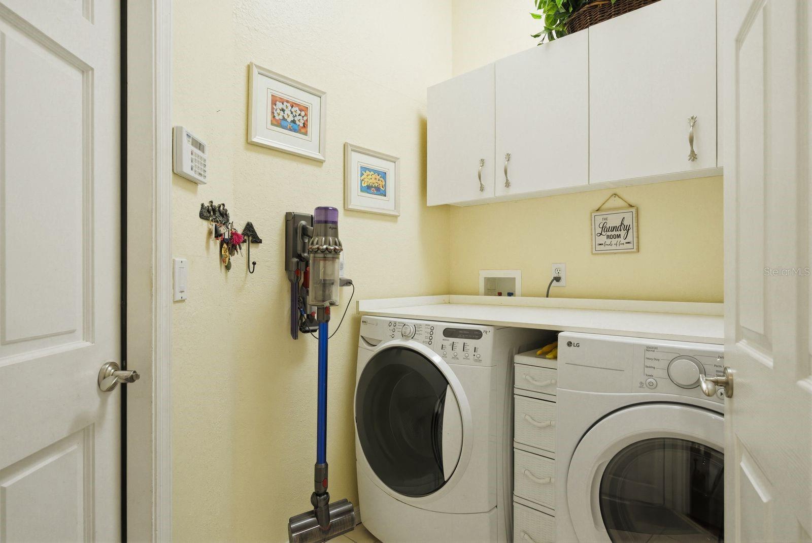 Image 45 of 79 For 3343 Crescent Oaks Boulevard