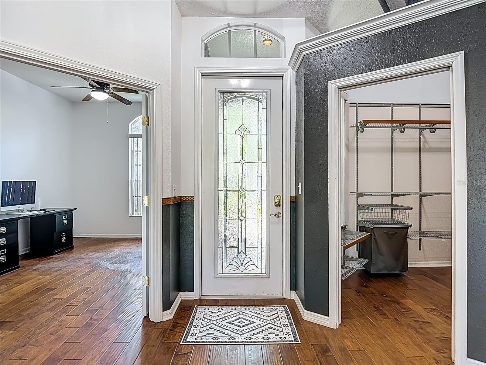 Image 13 of 86 For 12919 Framingham Court