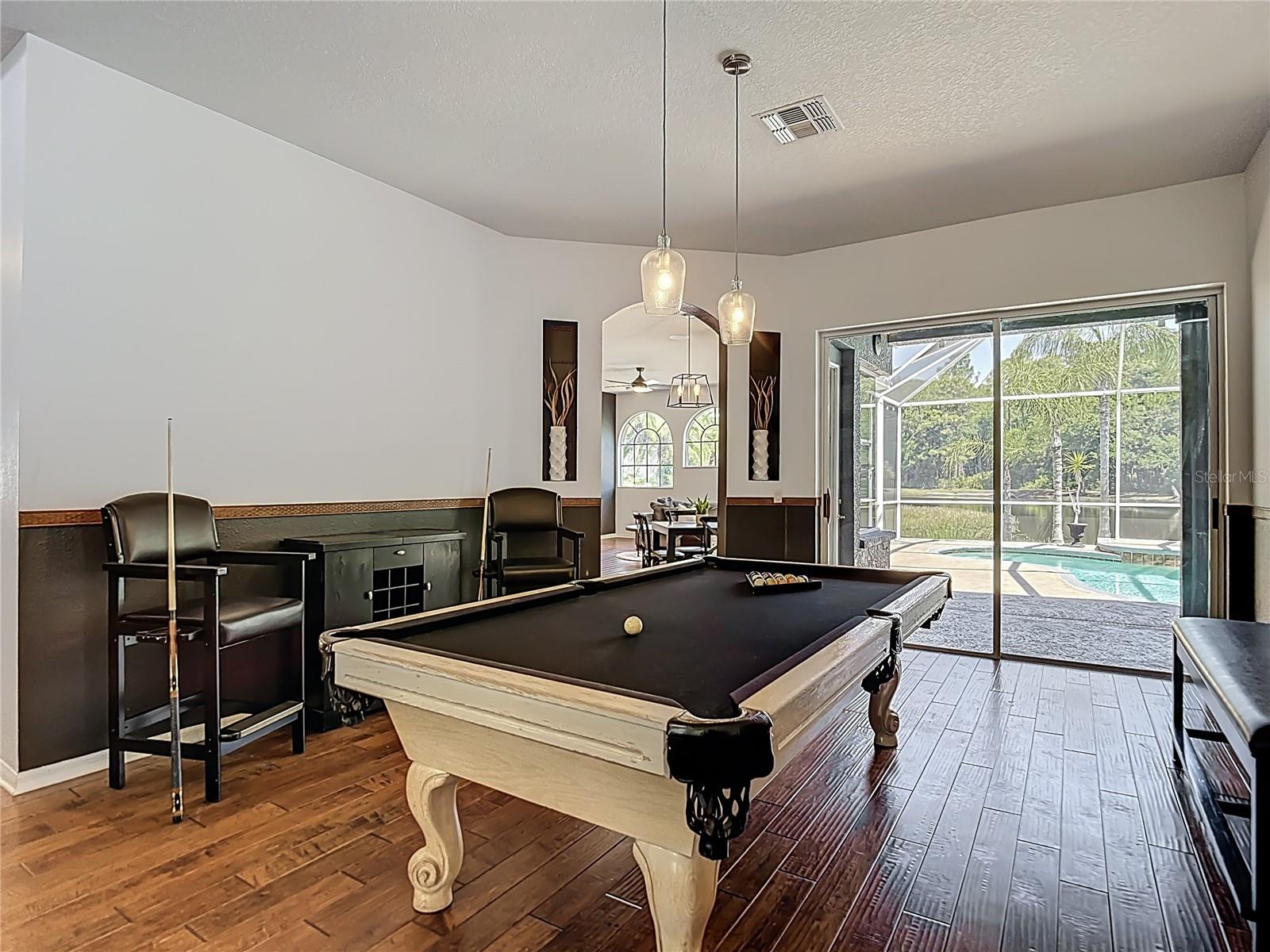 Image 16 of 86 For 12919 Framingham Court