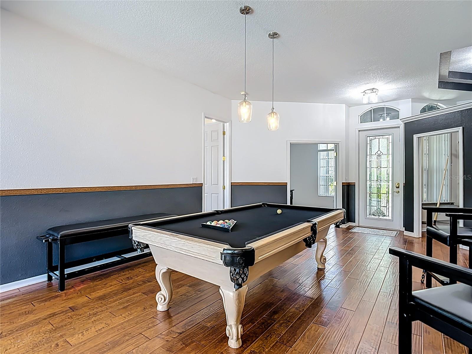 Image 18 of 86 For 12919 Framingham Court