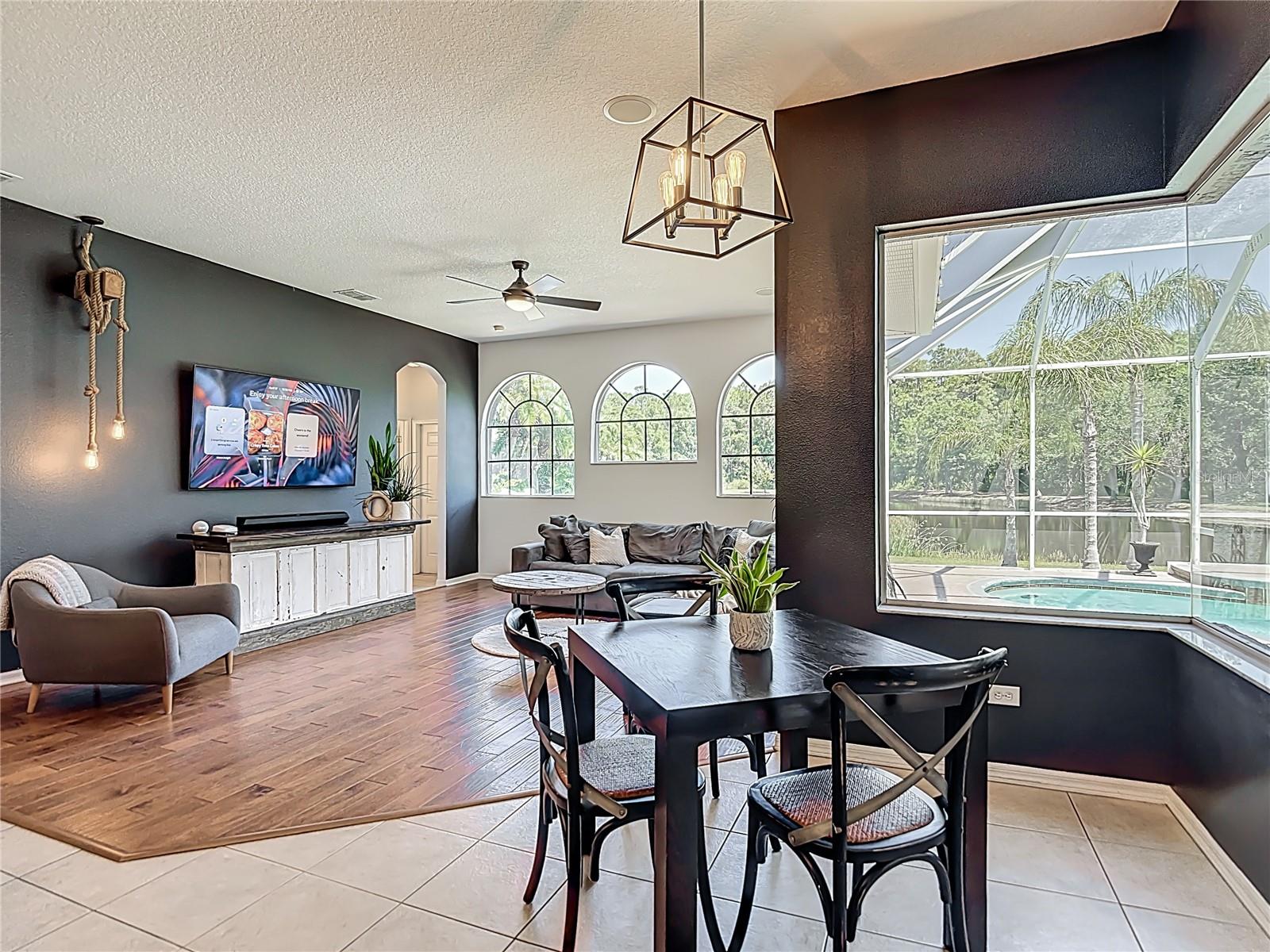 Image 20 of 86 For 12919 Framingham Court