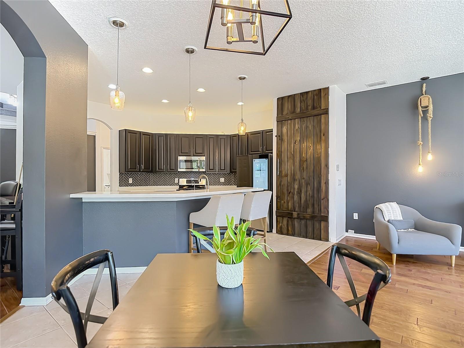 Image 21 of 86 For 12919 Framingham Court