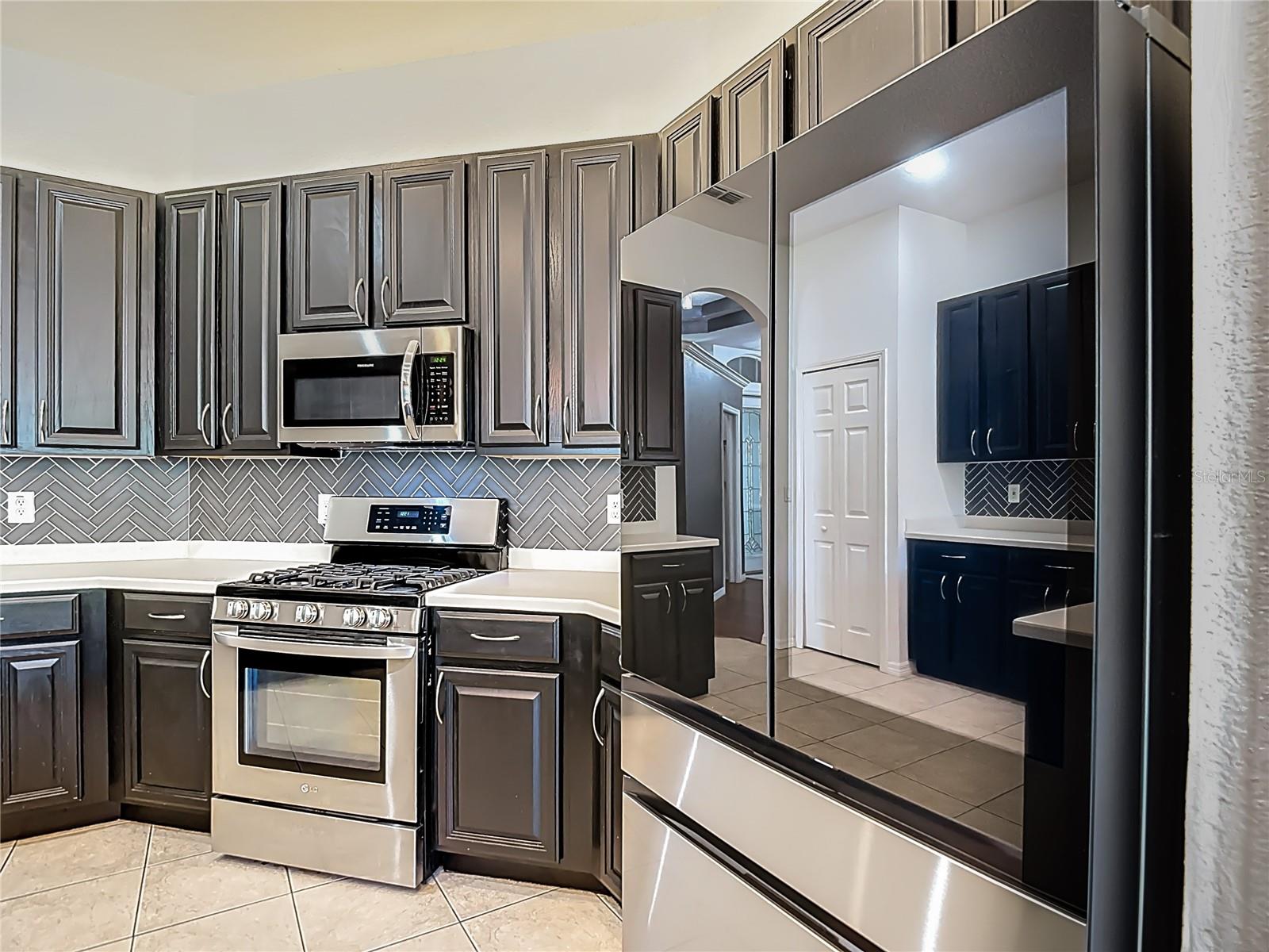 Image 27 of 86 For 12919 Framingham Court