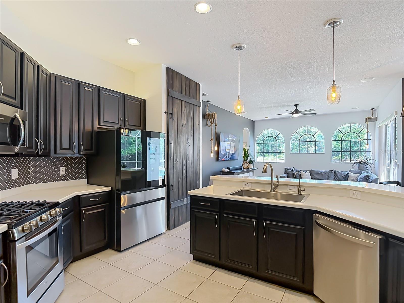 Image 34 of 86 For 12919 Framingham Court