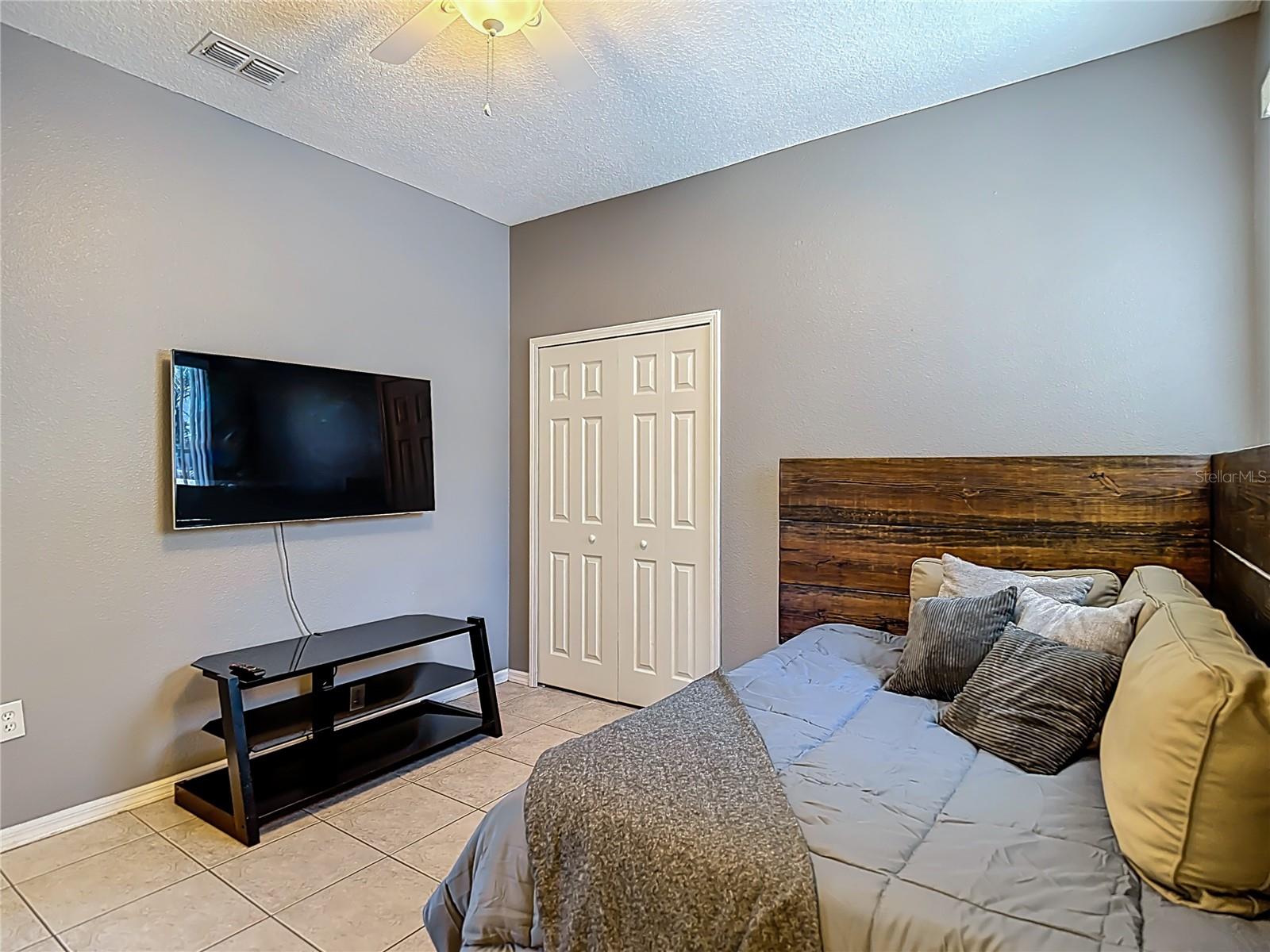 Image 57 of 86 For 12919 Framingham Court