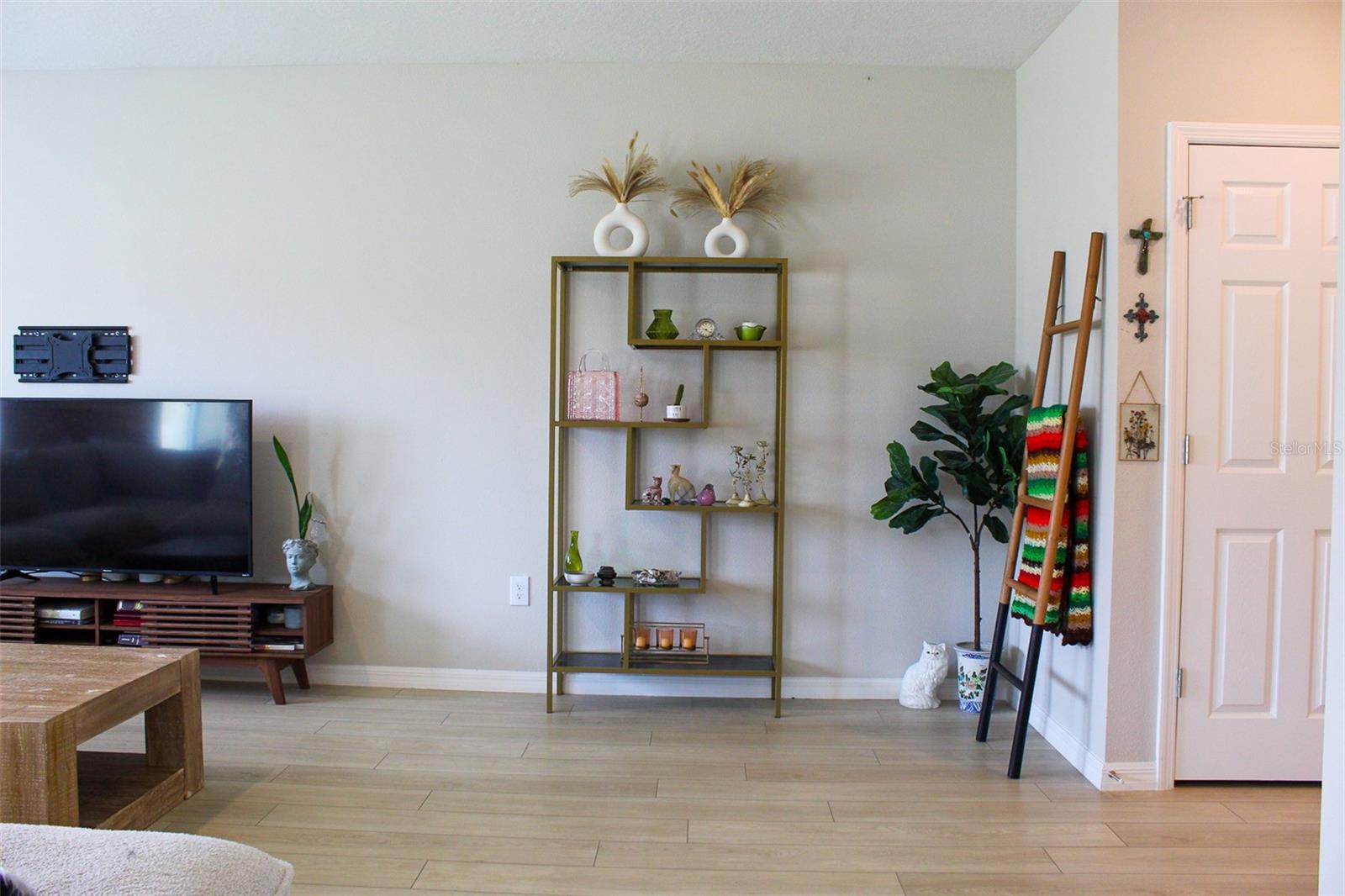 Image 9 of 60 For 12920 Wellspring Drive