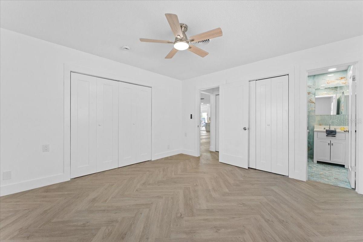 Image 40 of 51 For 3747 Floramar Terrace