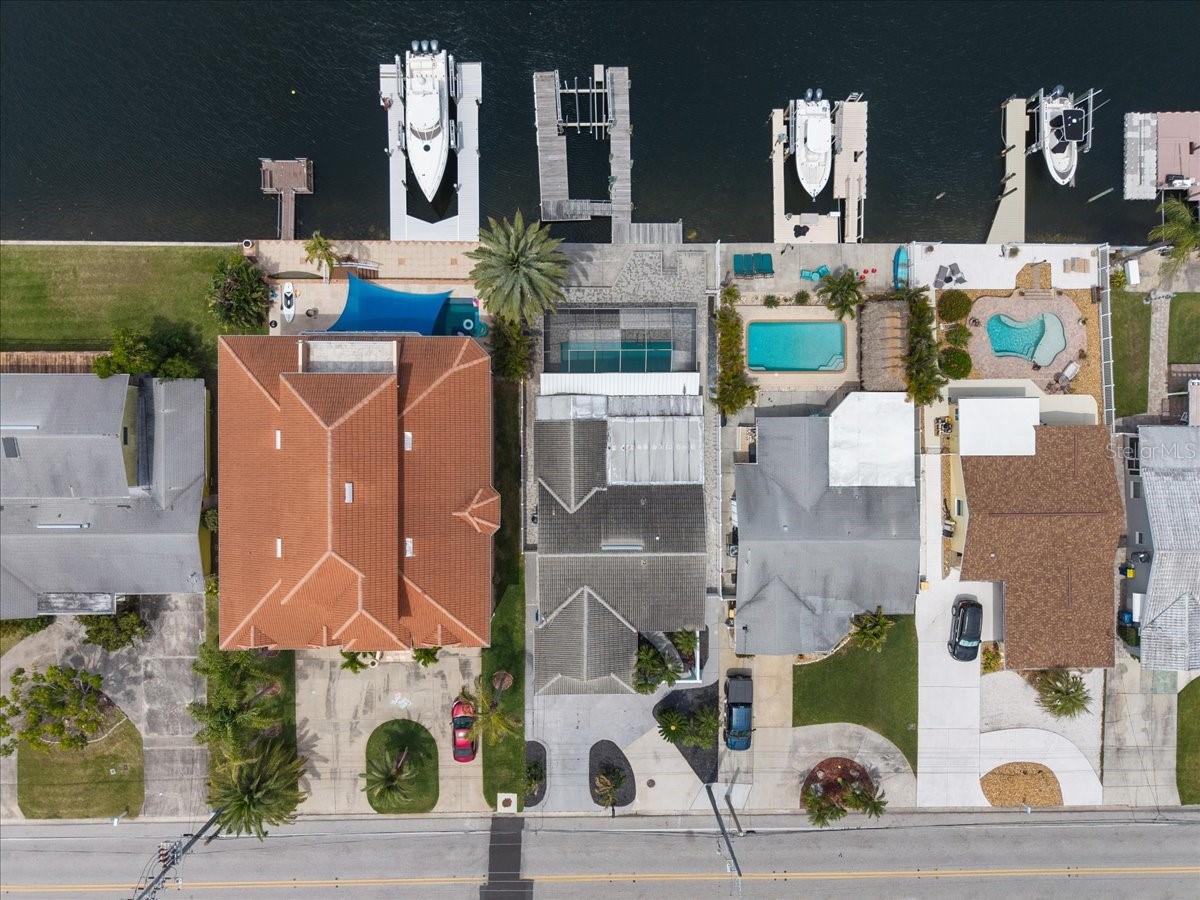 Image 44 of 51 For 3747 Floramar Terrace