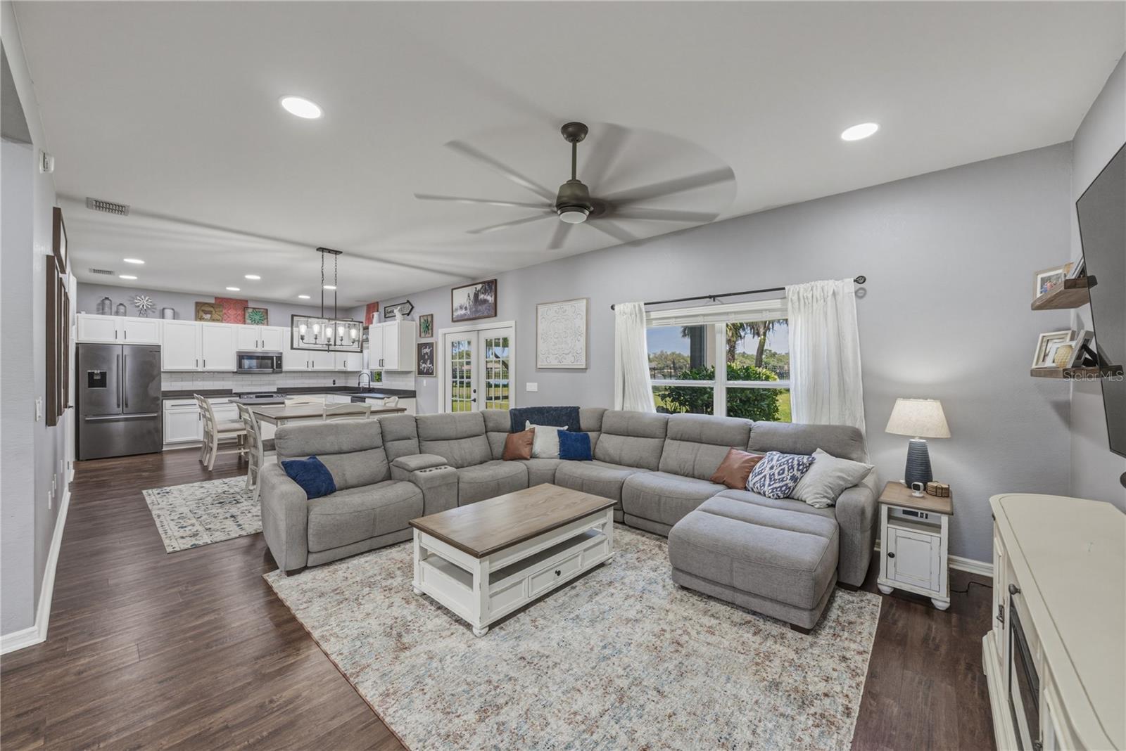 Image 12 of 88 For 3167 Blackwater Oaks Way