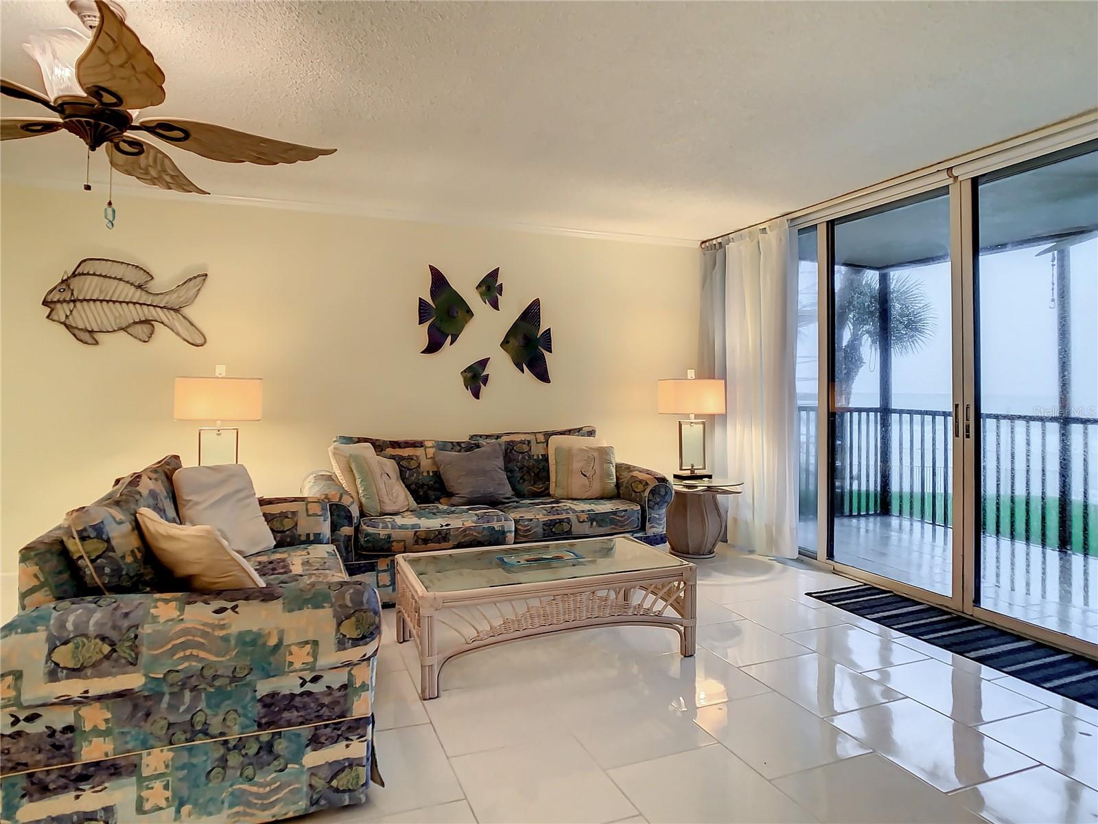 Image 23 of 51 For 18304 Gulf Boulevard 116